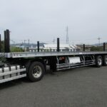 平床トレーラ　3軸
リフトアクスル　未使用車