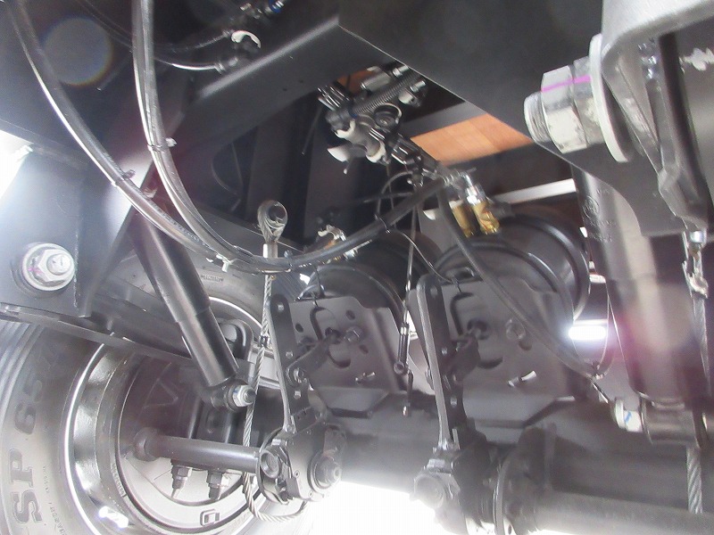 平床トレーラ　3軸
リフトアクスル　未使用車