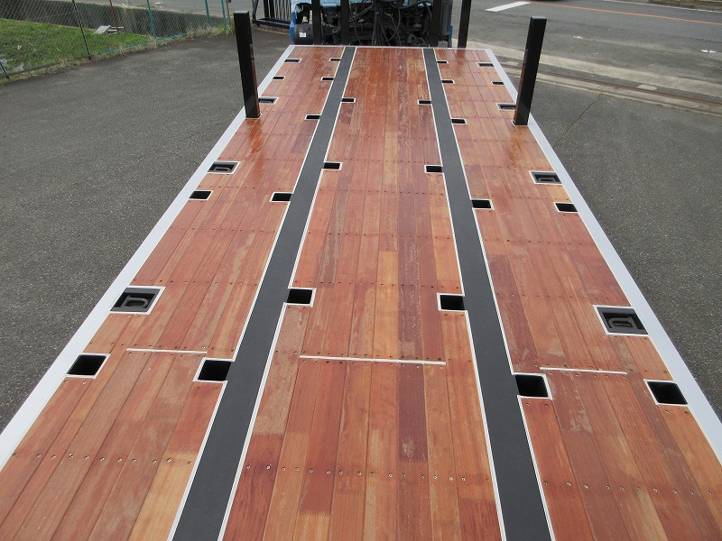 平床トレーラ　3軸
リフトアクスル　未使用車