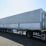 ウイングトレーラ　3軸
リフトアクスル　未使用車