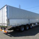 ウイングトレーラ　3軸
リフトアクスル　未使用車