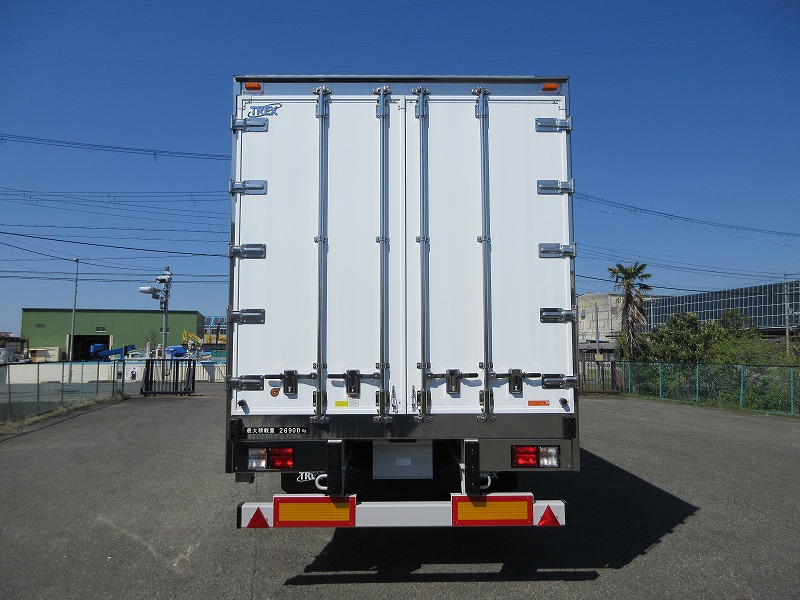 ウイングトレーラ　3軸
リフトアクスル　未使用車