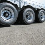 ウイングトレーラ　3軸
リフトアクスル　未使用車