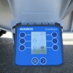 ウイングトレーラ　3軸
リフトアクスル　未使用車