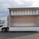 ウイング　増トン
リアエアサス　未使用車