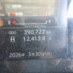 トラクタ　ハイルーフ
リアエアサス
ダンプ用油圧ポンプ付