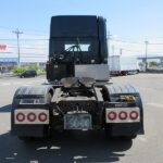 トラクタ　ハイルーフ
リアエアサス
ウォーキングフロア用油圧ポンプ付