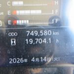 トラクタ　ハイルーフ
リアエアサス
ウォーキングフロア用油圧ポンプ付