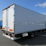 冷蔵冷凍車　リアエアサス
格納ゲート付　未使用車