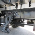 冷蔵冷凍車　リアエアサス
格納ゲート付　未使用車
