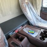 冷蔵冷凍車　リアエアサス
格納ゲート付　未使用車