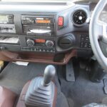 冷蔵冷凍車　リアエアサス
格納ゲート付　未使用車