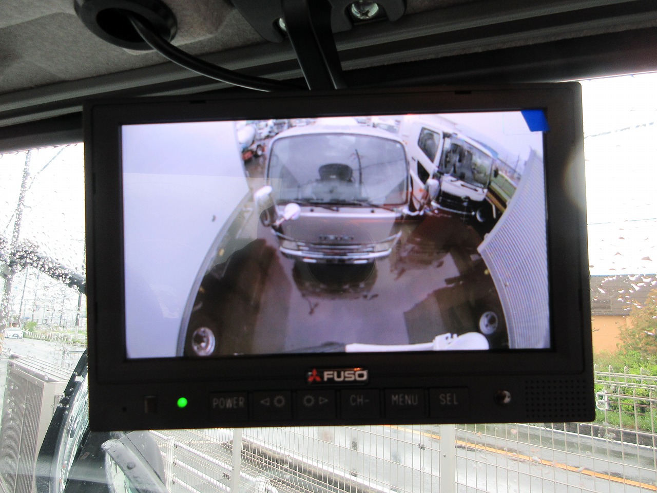 ミキサー車　高機能パッケージ
未使用車