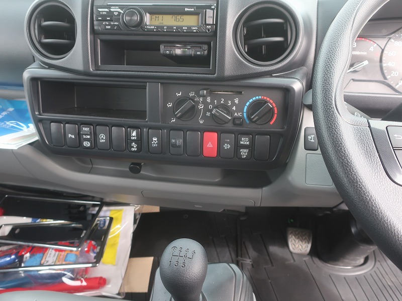 ローダーダンプ　未使用車