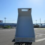 ダンプ　低床
３トン　４ナンバー　未使用車