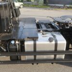 トラクタ　ハイルーフ　
リアエアサス
ウォーキングフロア用油圧ポンプ付
未使用車