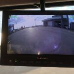 トラクタ　ハイルーフ　
リアエアサス
ウォーキングフロア用油圧ポンプ付
未使用車