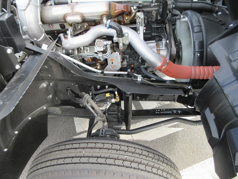 ミキサー車 高機能パッケージ
未使用車