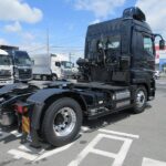 トラクタ　ハイルーフ
リアエアサス　未使用車