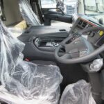 トラクタ　ハイルーフ
リアエアサス　未使用車