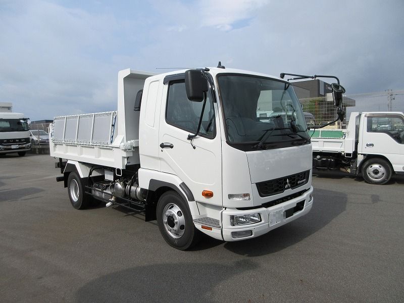 ダンプ　ベッド付
高機能パッケージ　未使用車