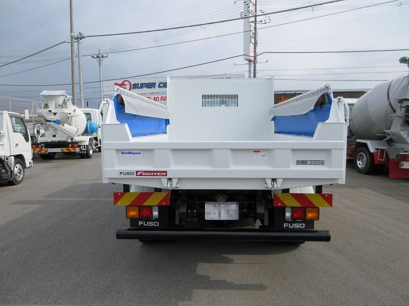 ダンプ　ベッド付
高機能パッケージ　未使用車