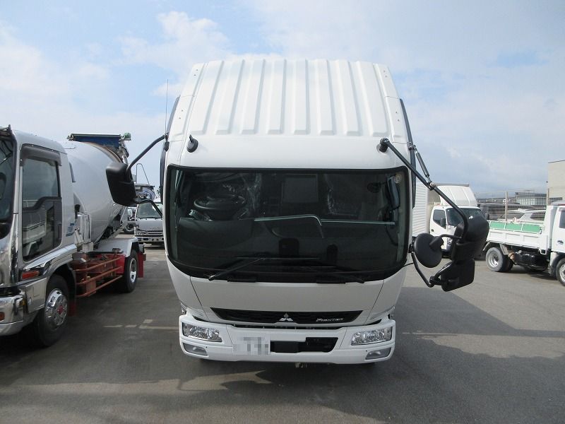 ダンプ　ベッド付
高機能パッケージ　未使用車