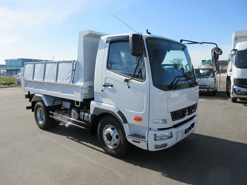 ダンプ ベッドレス
高機能パッケージ 未使用車