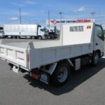 ダンプ　低床
2.95ｔ　未使用車