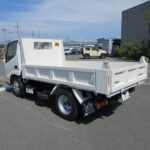 ダンプ　低床
2.95ｔ　未使用車