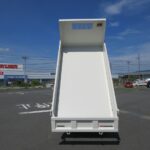 ダンプ　低床
2.95ｔ　未使用車