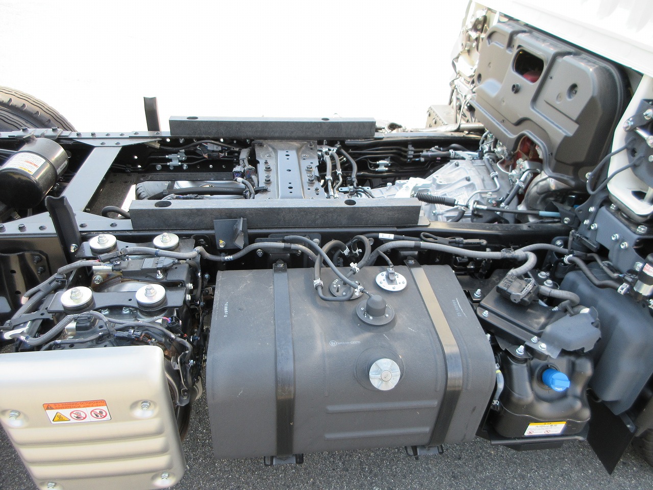 ダンプ　低床
2.95ｔ　未使用車