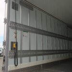 冷蔵冷凍車　リアエアサス
格納ゲート付　未使用車