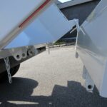 ダンプ　高床　未使用車